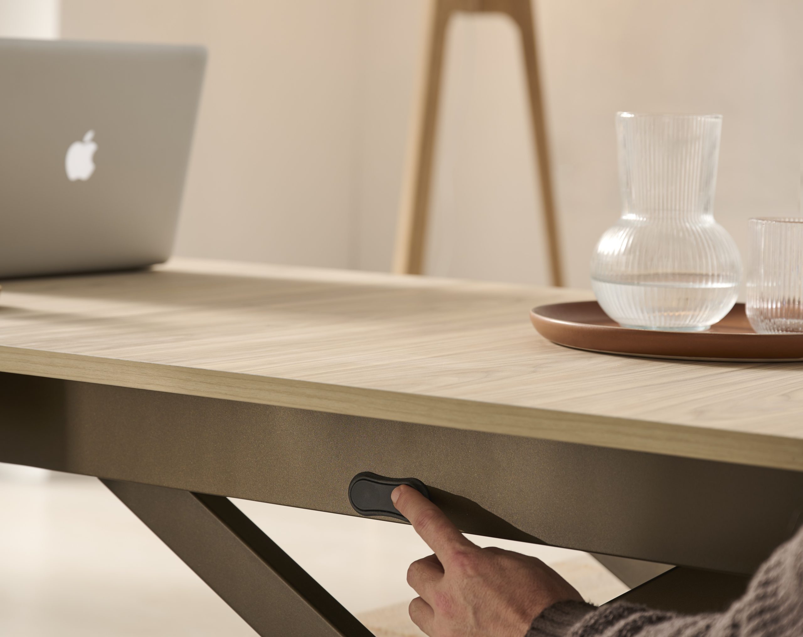 MESA ELEVABLE GRIS 03.2
